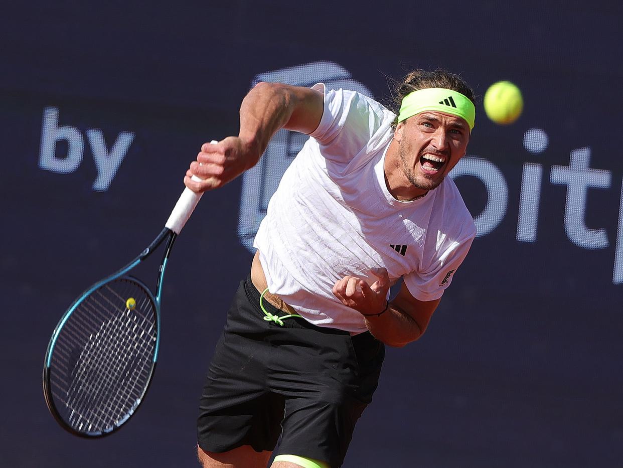 德国网球队横扫意大利网球队，兹维列夫绝境逆转的简单介绍