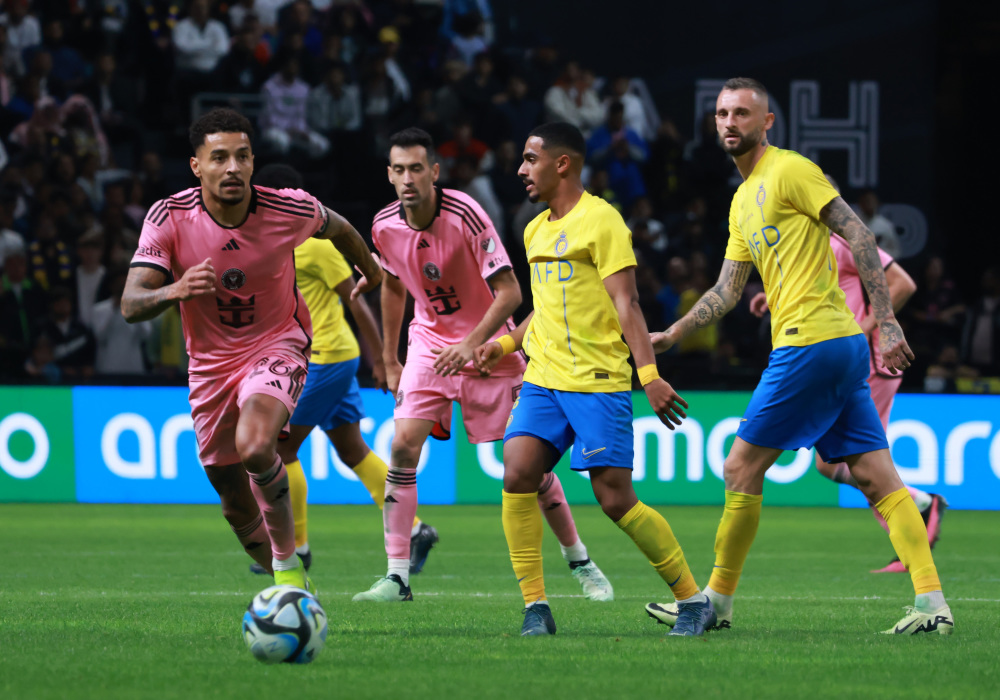 多国风采，观赏国际足球友谊赛