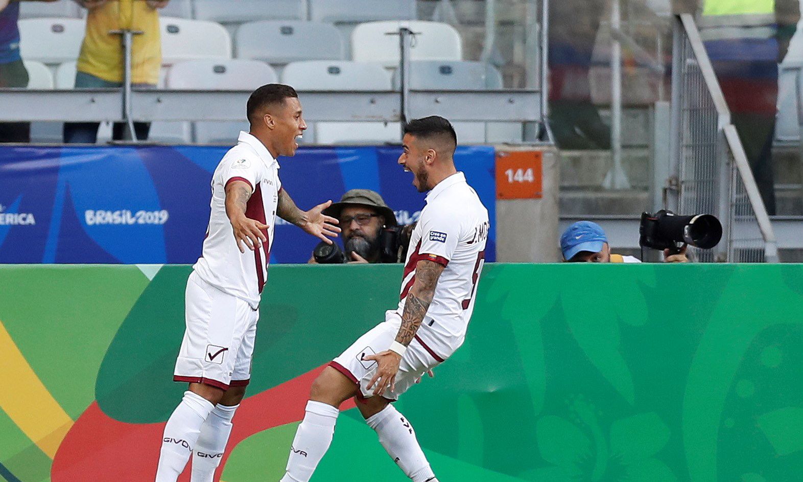 九游娱乐app下载-委内瑞拉足球队新教练屡获胜利