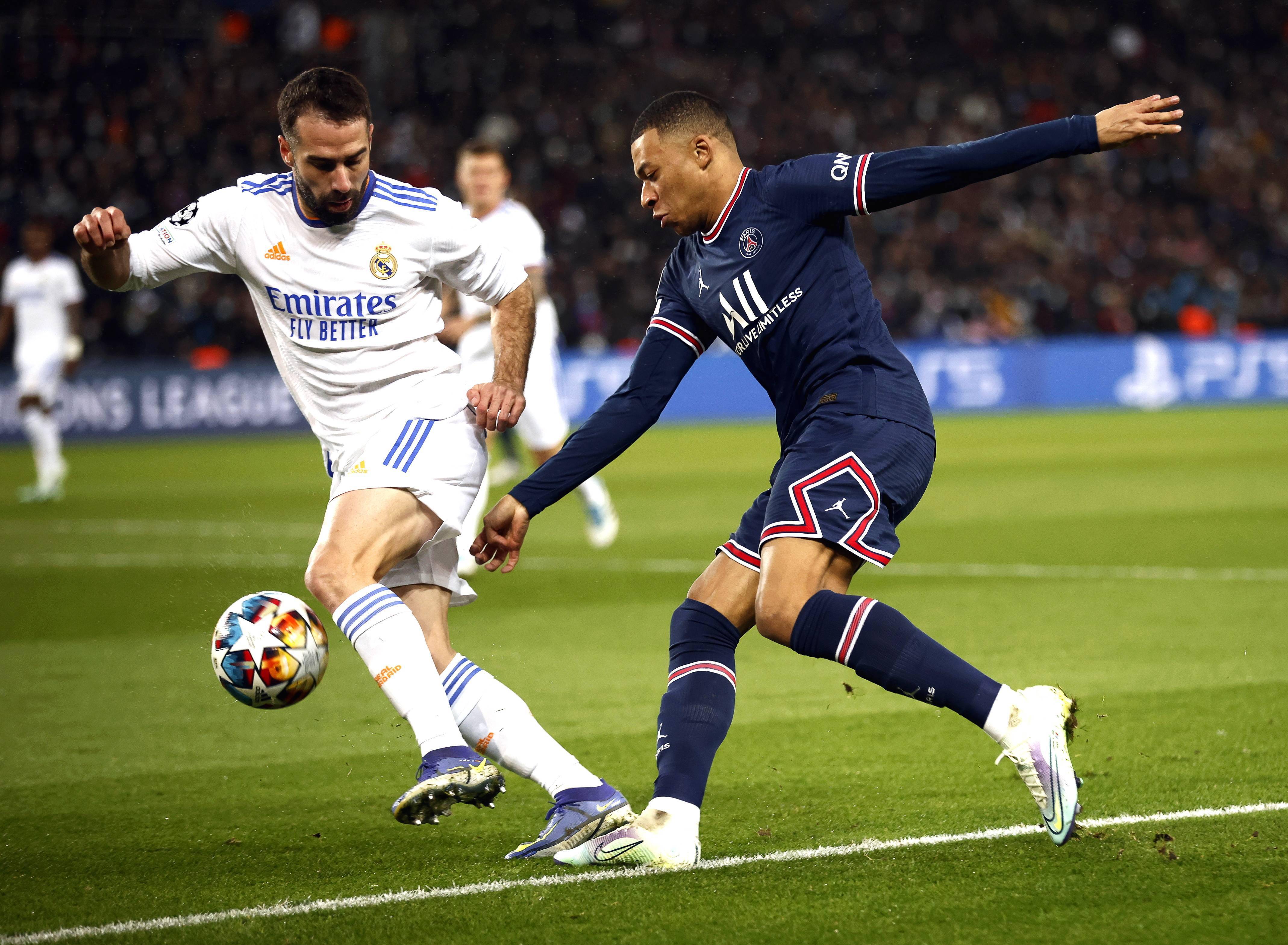 欧罗足球联赛，巴黎圣日耳曼队取胜