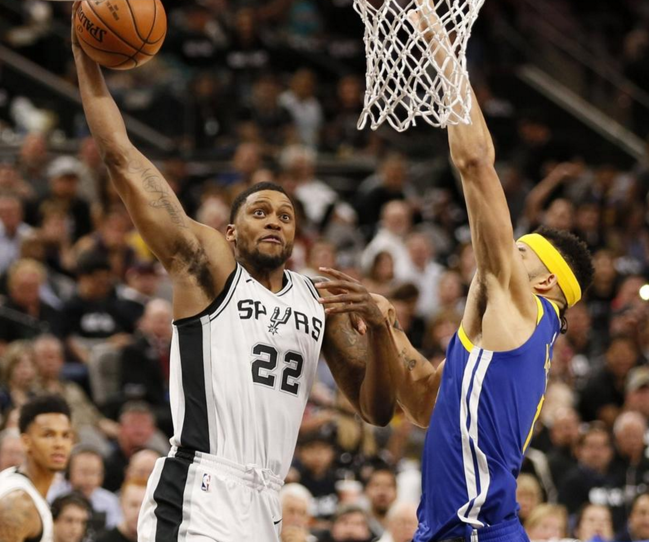 九游体育直播-柏林联盟主场不敌，在濒临降级区泥沼的简单介绍