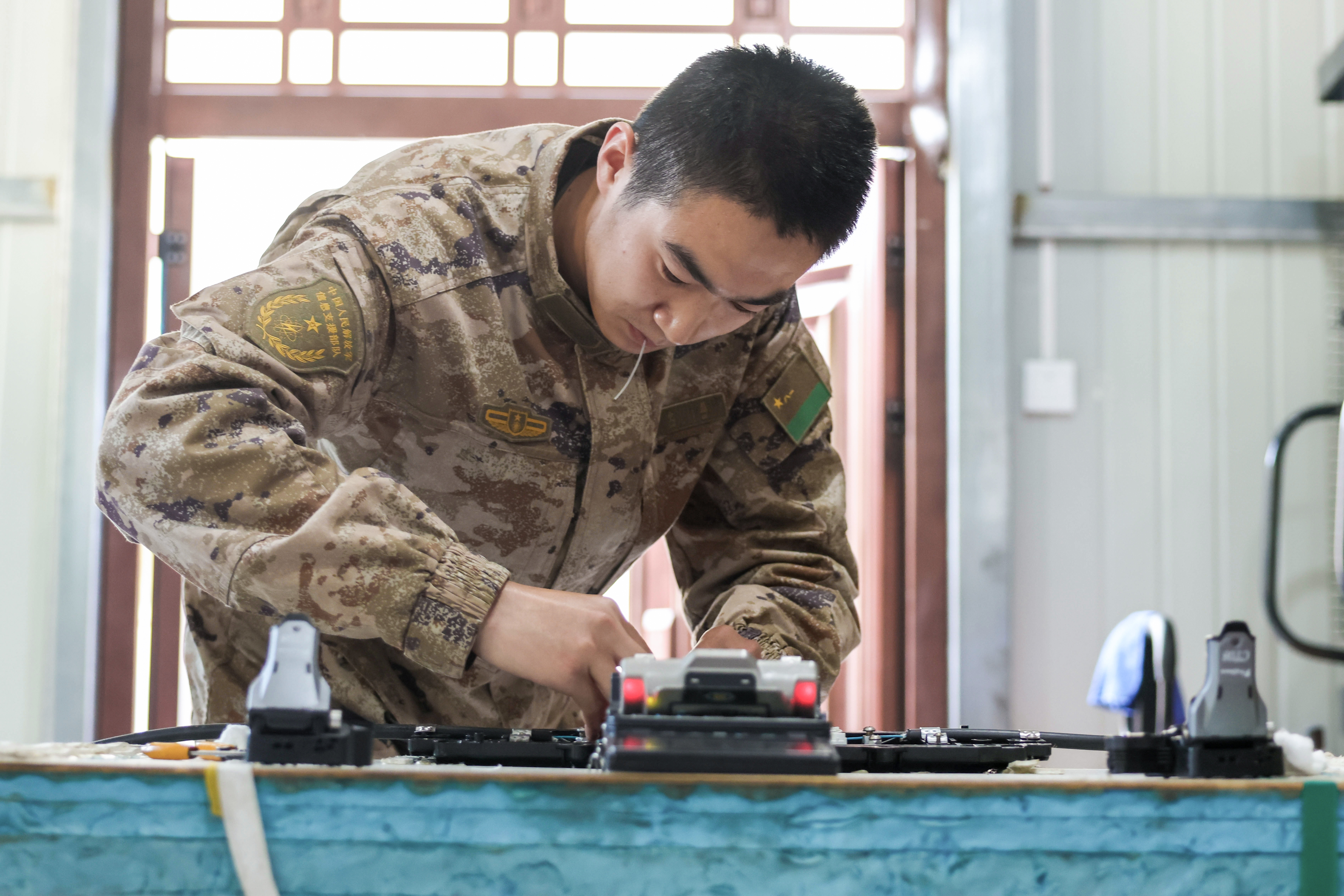 经过数月激烈训练,决斗时刻的青年英雄终现真身的简单介绍 经过数月激烈训练,决斗时刻的青年英雄终现真身的简单介绍