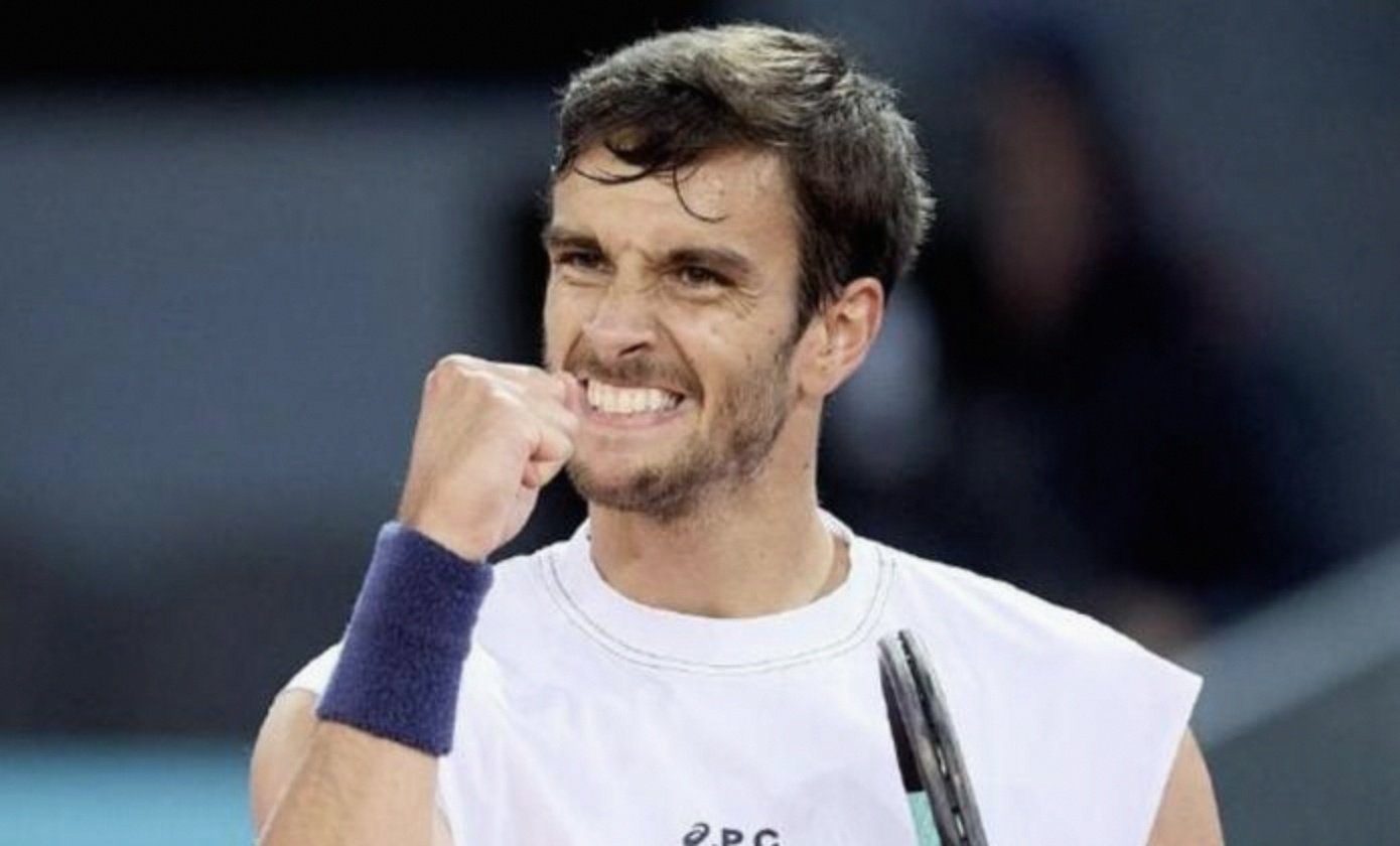 九游体育直播-包含西班牙网球队力克欧洲网球队，瓦林卡制霸全场的词条