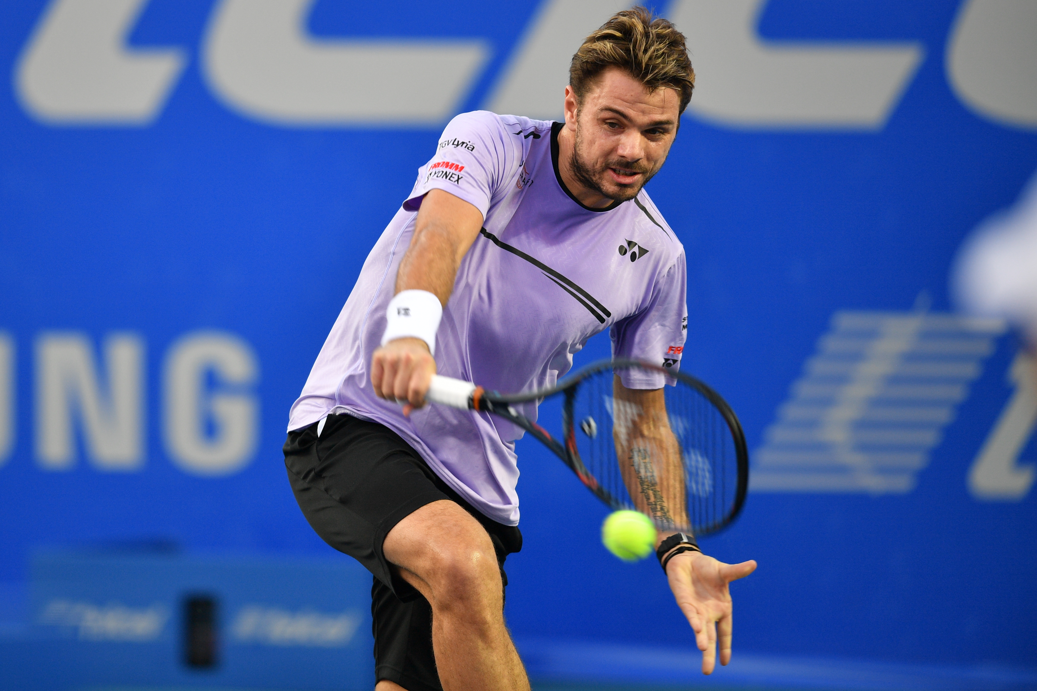 包含西班牙网球队力克欧洲网球队，瓦林卡制霸全场的词条