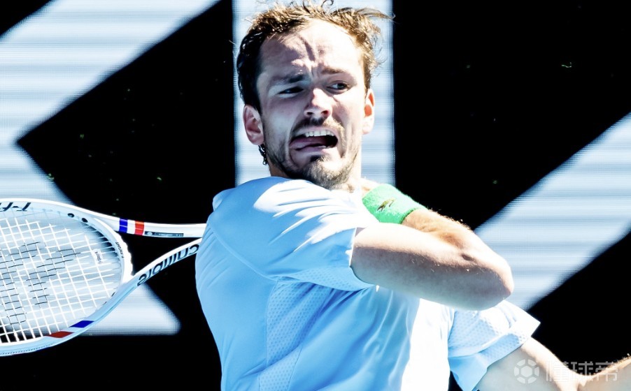 澳网逆转蒙特卡洛大师赛，梅德韦杰夫刷新纪录