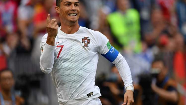 包含葡萄牙力克摩洛哥，托尼状态火热的词条