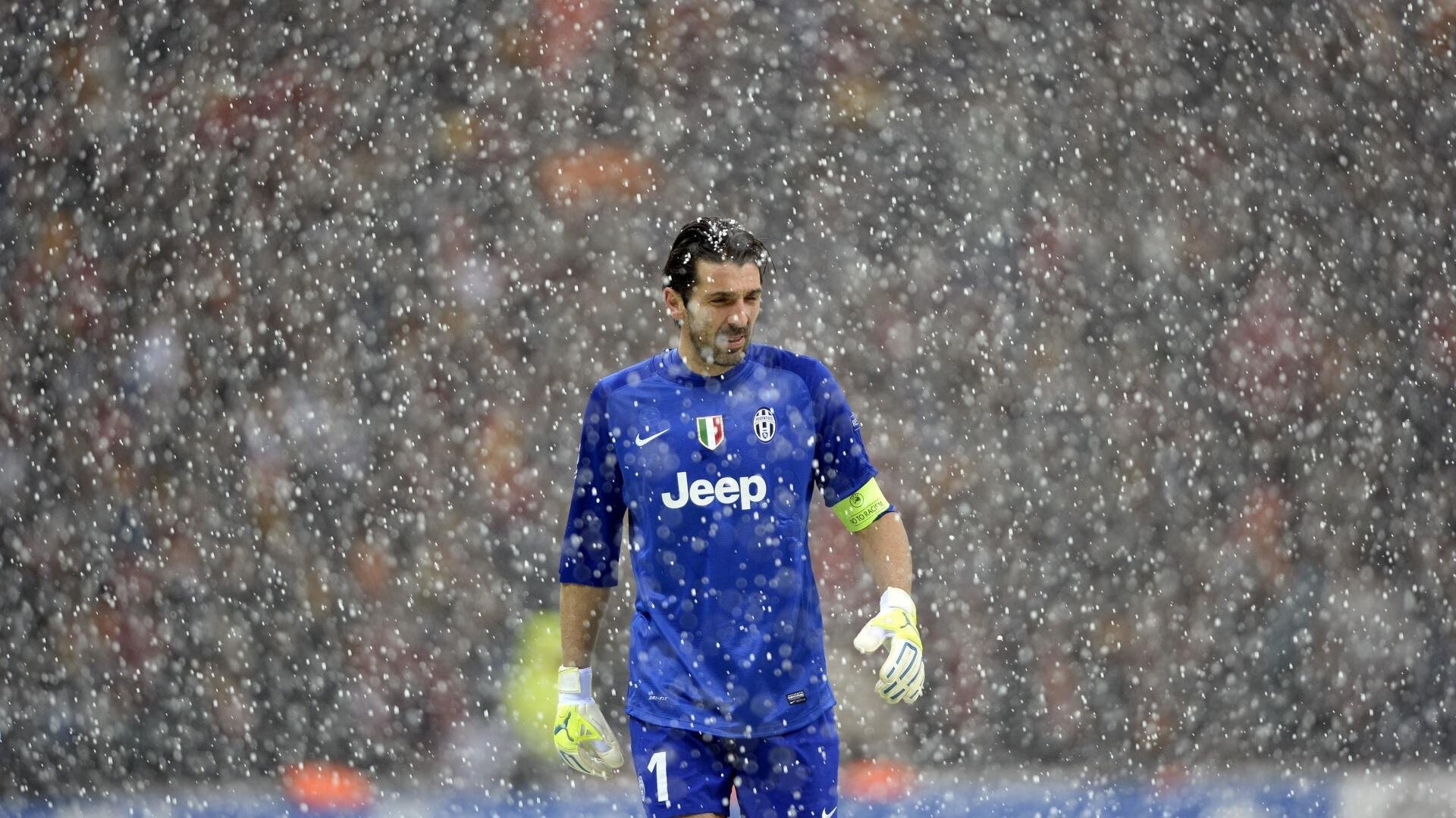 奥亚尔萨瓦尔完成自我救赎，阿根廷轻取利物浦，一场跨越国界的足球启示录