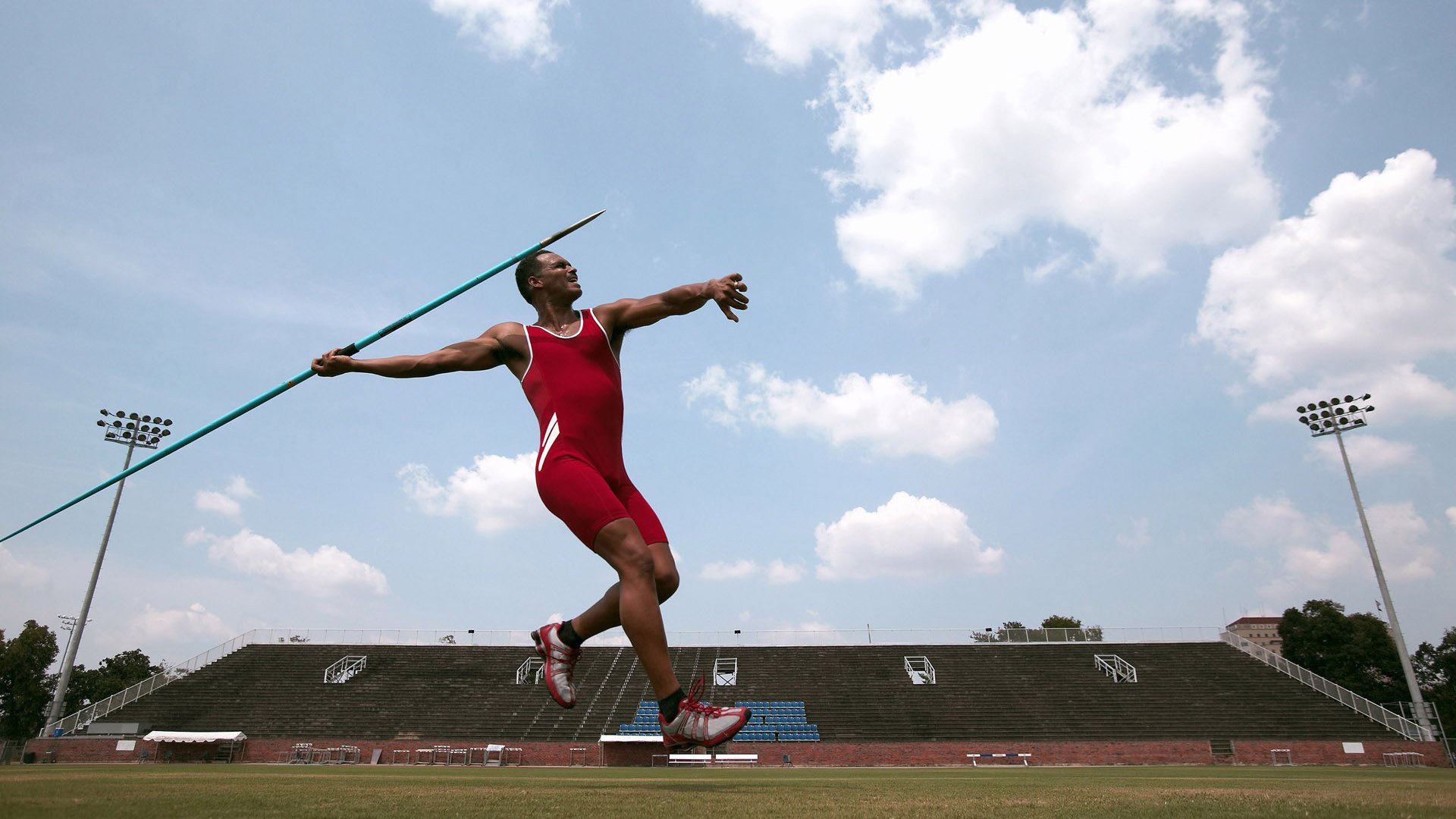 从金玟哉的爆发到皇家社会的穿透力，压力如何锻造非凡